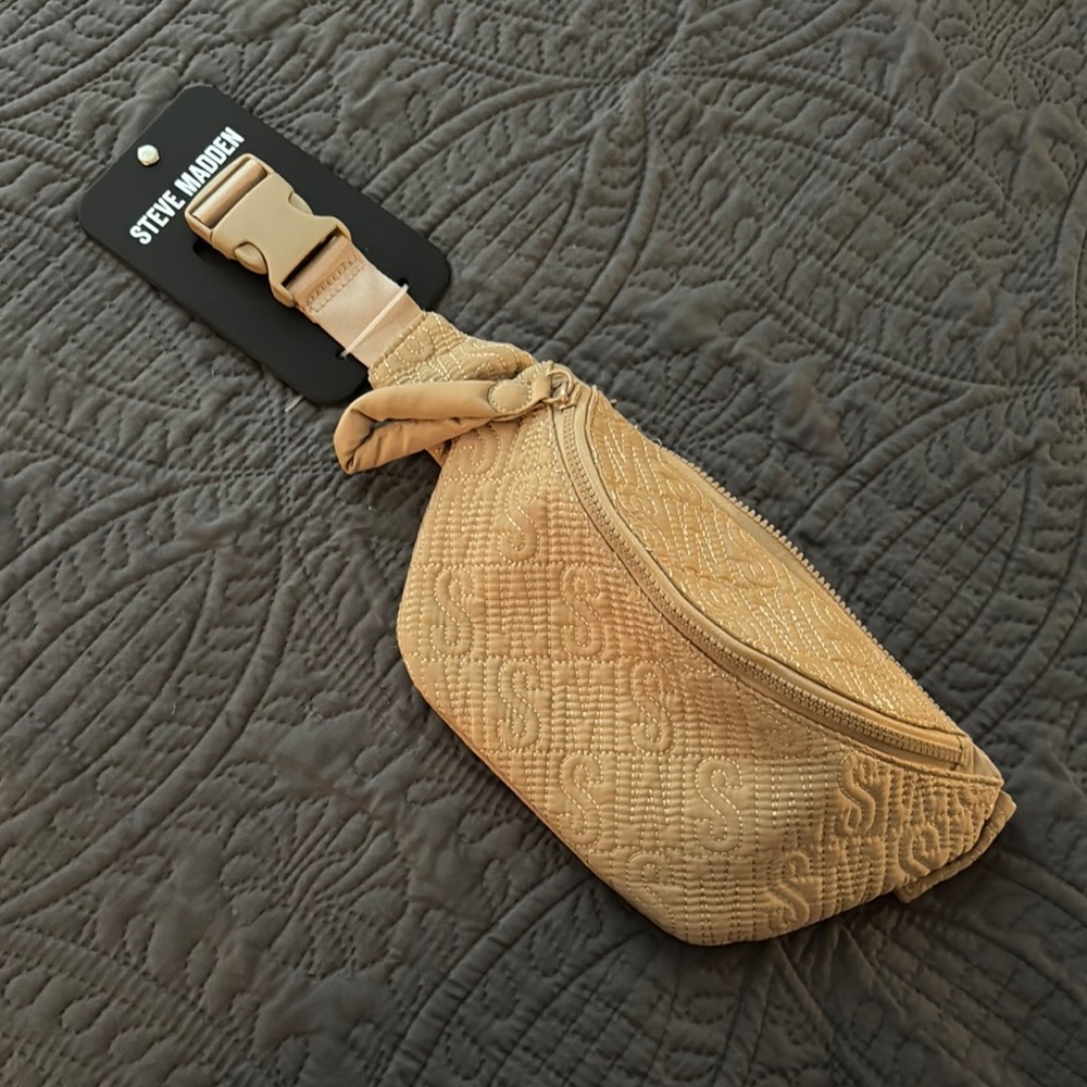 Steve Madden Tan Crossbody Bag with Quilted Design